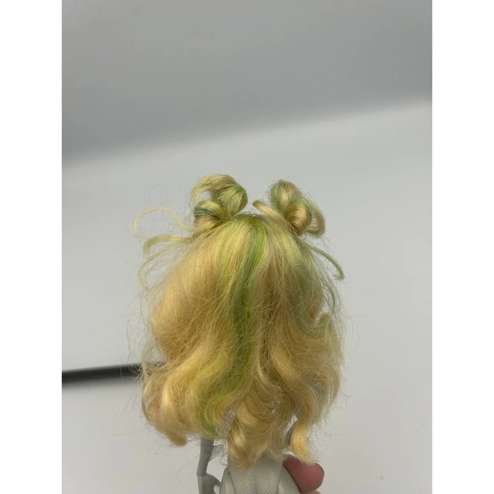 Monster High Doll Skultimate Roller Maze Lagoona Blue